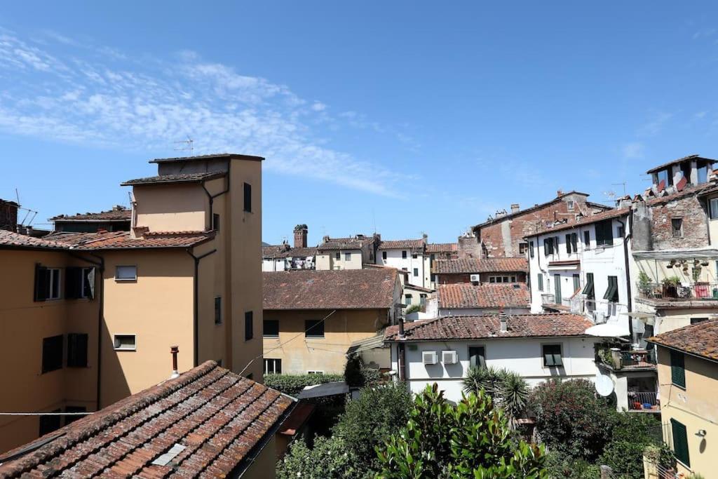 Appartement Loft Santa Chiara - Affitti Brevi Italia à Lucques Extérieur photo